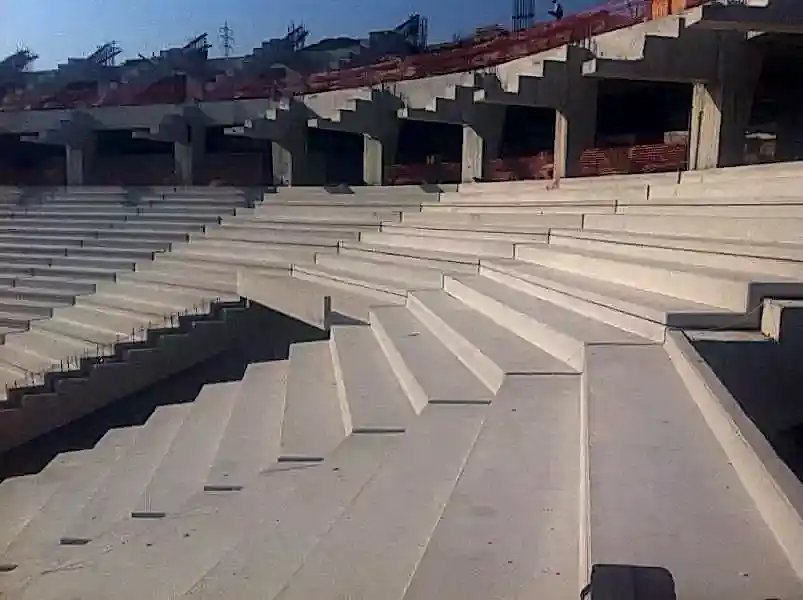 Stadyumlar ve Spor Tesisleri