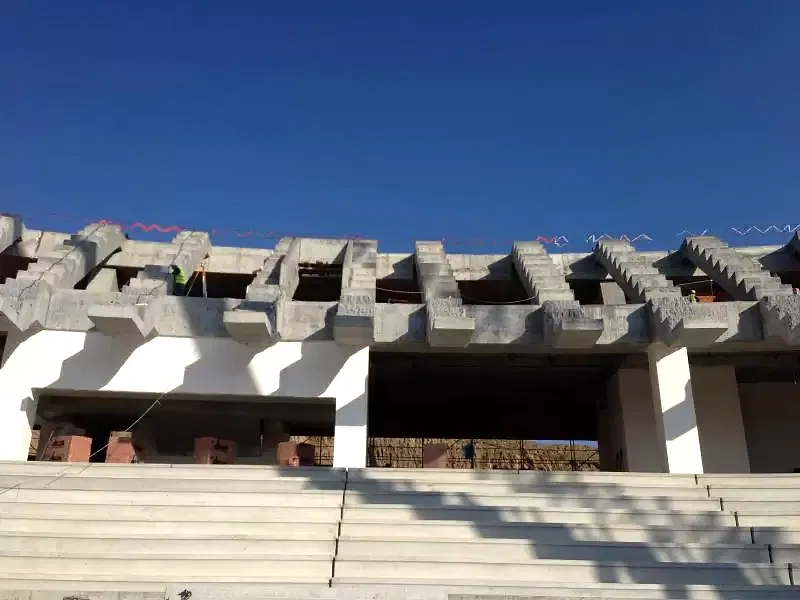 Stadyumlar ve Spor Tesisleri